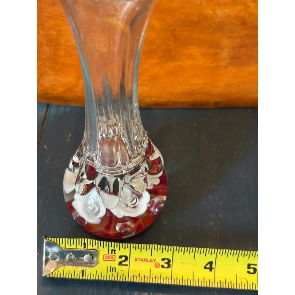 Art Glass Bud Vase Red White Calla Lily Controlled Bubble Paperweight Base